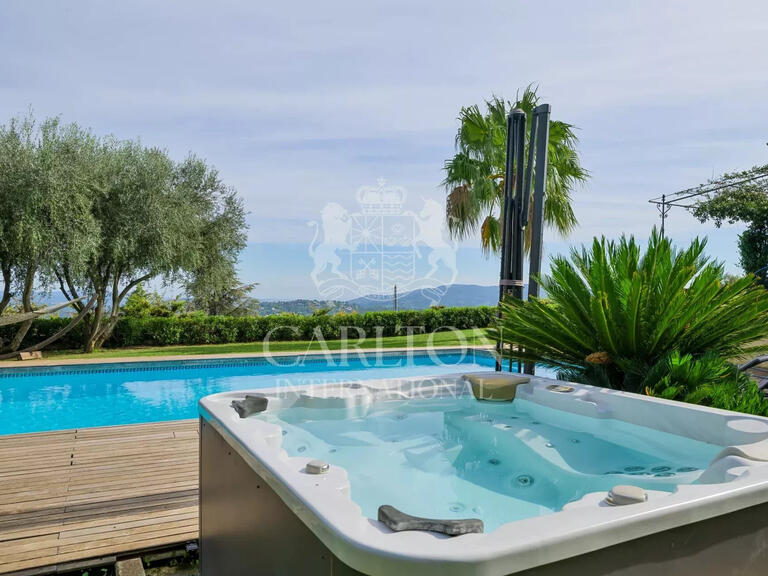 Villa Le Tignet - 4 bedrooms - 180m²