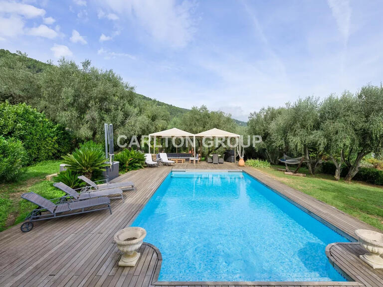 Villa Le Tignet - 4 bedrooms - 180m²