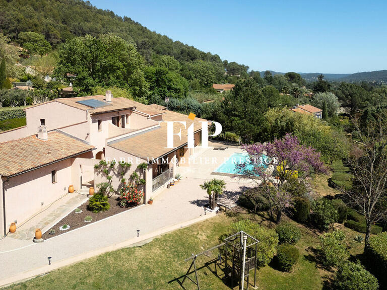 House Le Val - 4 bedrooms - 303m²