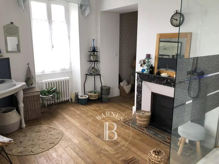 Apartment Les Aix-d'Angillon - 5 bedrooms