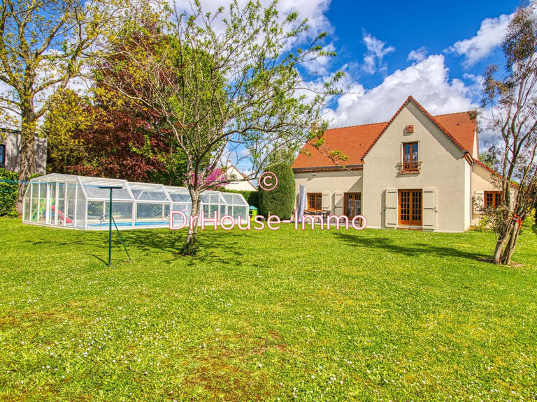 Villa Les Alluets-le-Roi - 5 bedrooms - 204m²