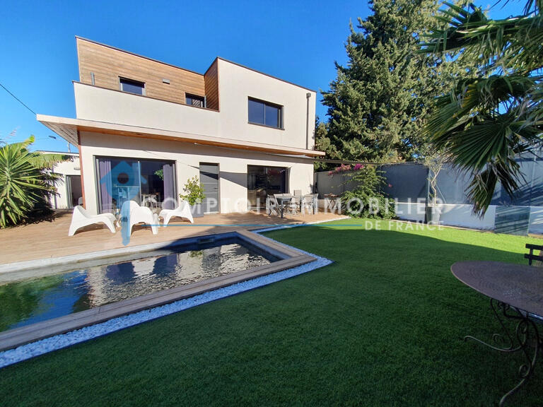 Villa Les Angles - 4 bedrooms - 143m²