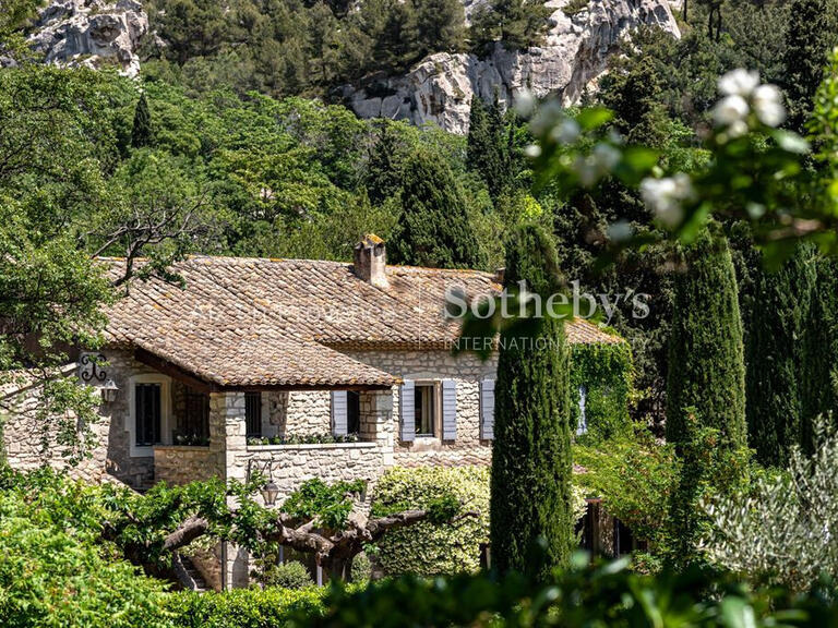 Holidays House Les Baux-de-Provence - 8 bedrooms