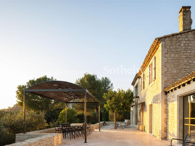 House Les Baux-de-Provence - 5 bedrooms - 243m²