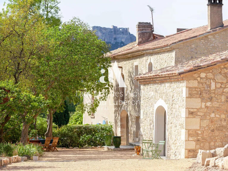 House Les Baux-de-Provence - 5 bedrooms - 250m²