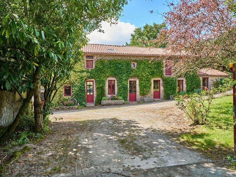 Property Les Herbiers - 4 bedrooms