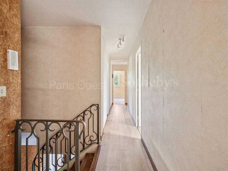 House Les Loges-en-Josas - 4 bedrooms - 208m²