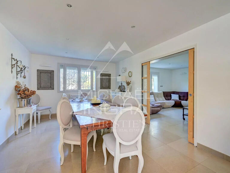 Maison Les Pennes-Mirabeau - 6 chambres - 433m²