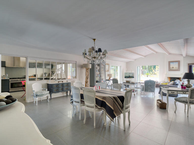 Villa Les Portes-en-Ré - 5 bedrooms - 198m²