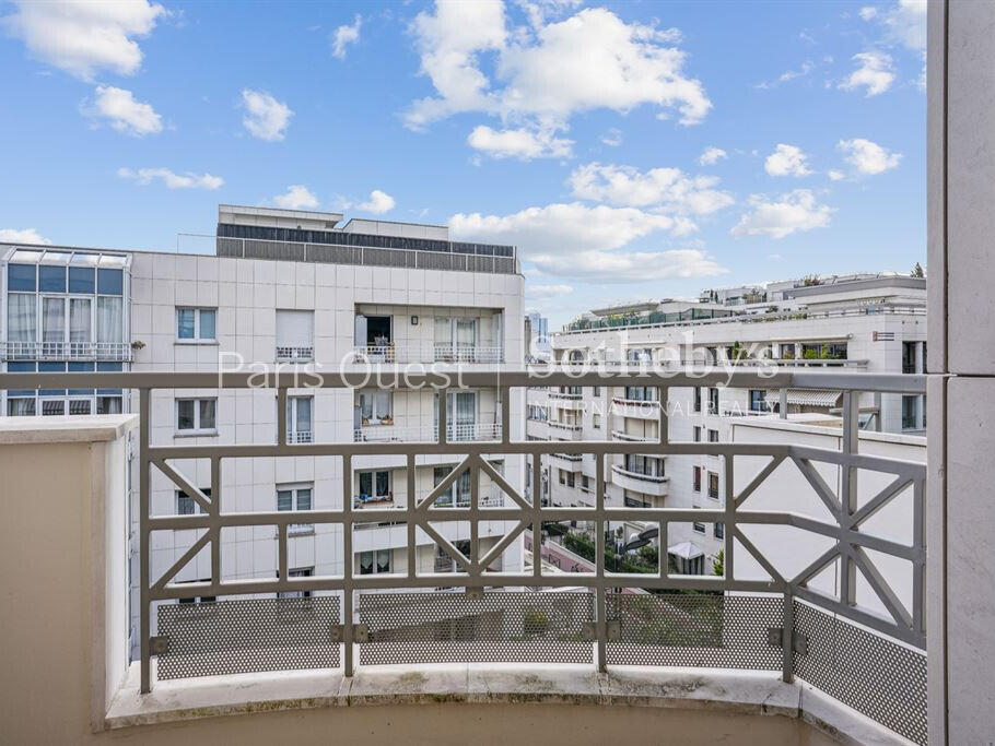 Apartment Levallois-Perret