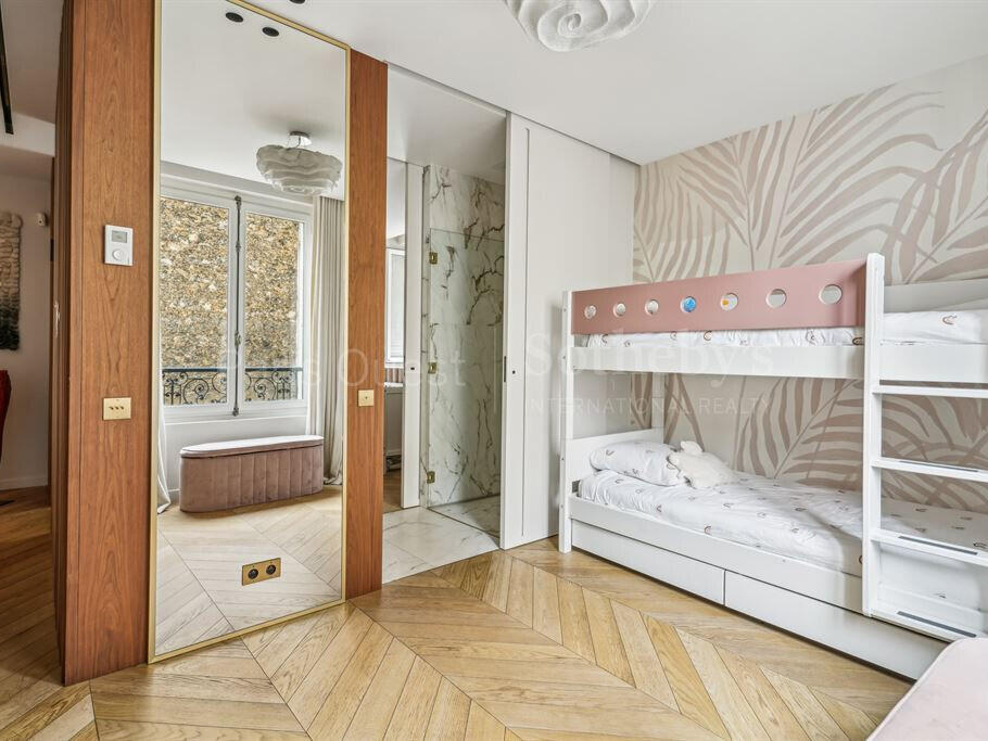 Apartment Levallois-Perret