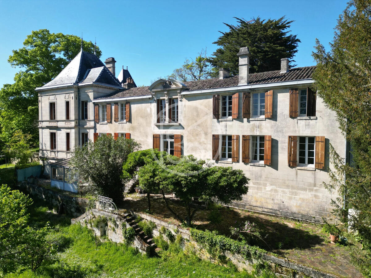 Castle Libourne