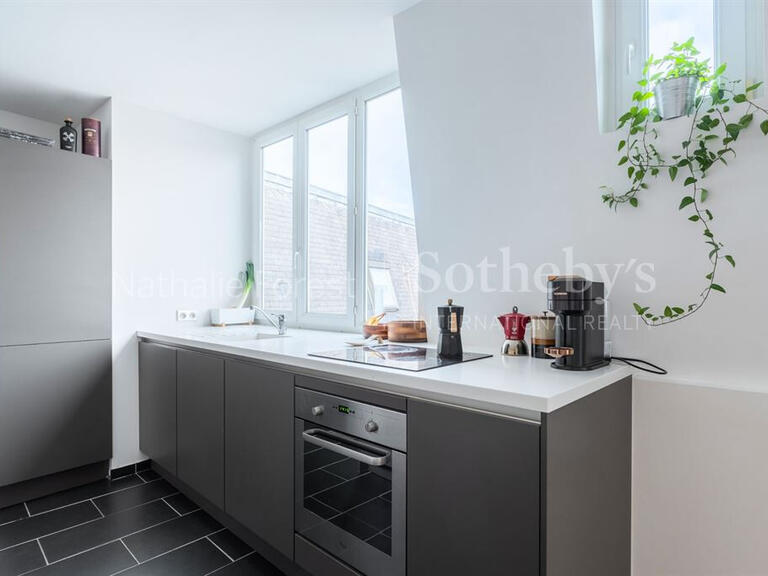 Sale Apartment Lille - 3 bedrooms