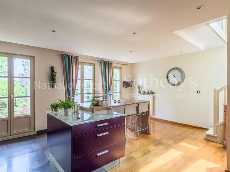 Sale Apartment Lille - 2 bedrooms