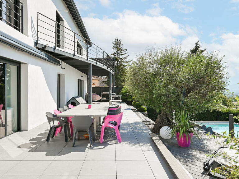 House Limonest - 280m²