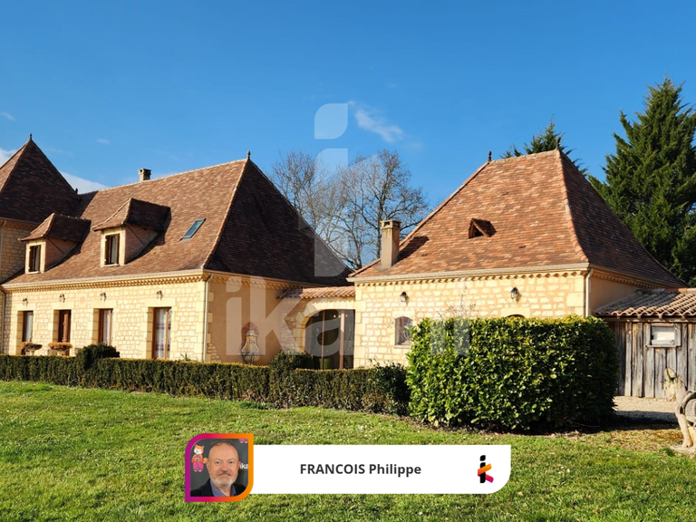 Maison Liorac-sur-Louyre - 6 chambres - 285m²