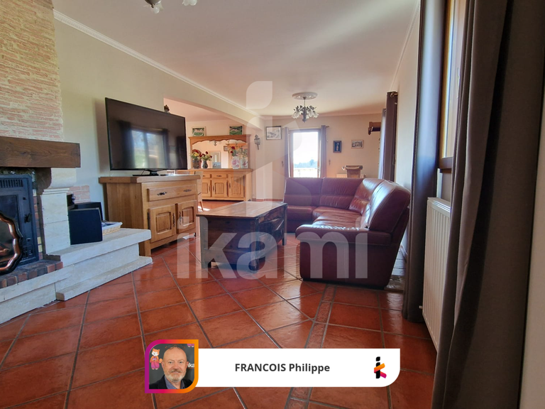 House Liorac-sur-Louyre - 6 bedrooms - 285m²