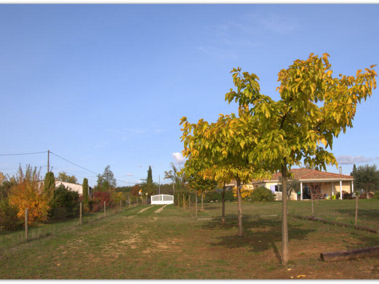 Maison Livron-sur-Drôme - 2 chambres - 146m²