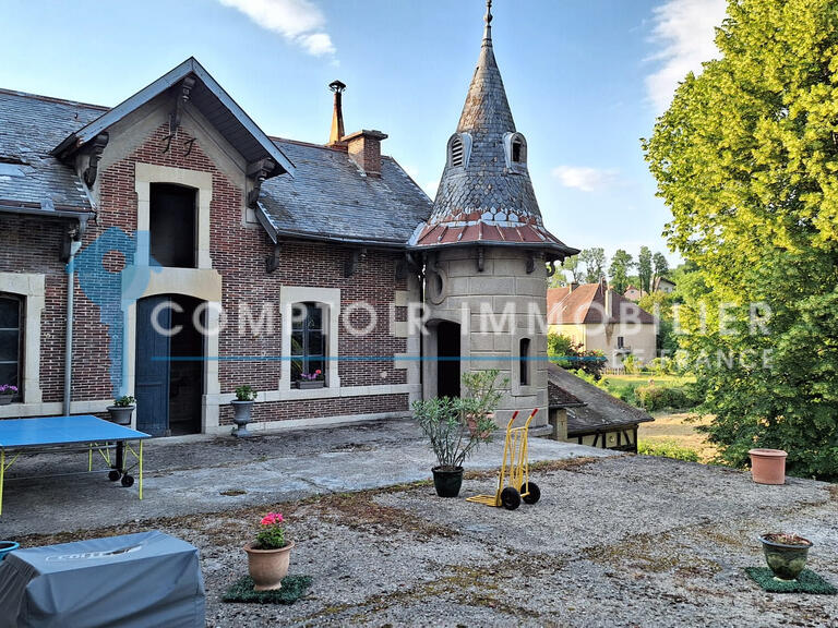 Maison Lons-le-Saunier - 6 chambres - 510m²