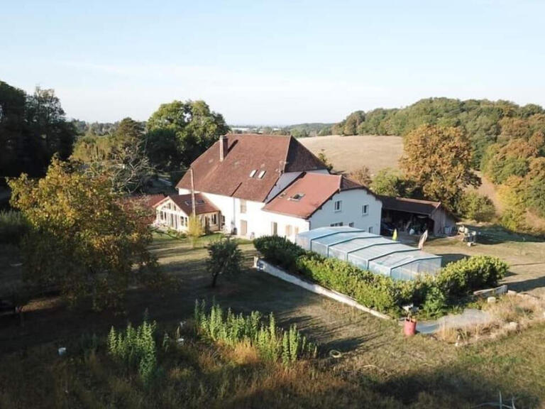 Vente Maison Lons-le-Saunier : 890 000€