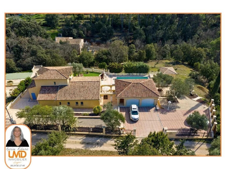 House Lorgues - 4 bedrooms - 250m²