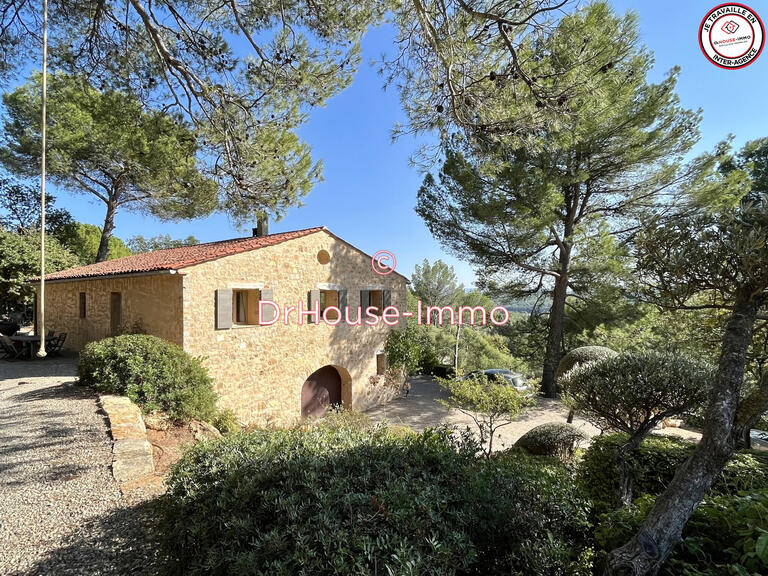 Villa Lorgues - 7 chambres - 181m²