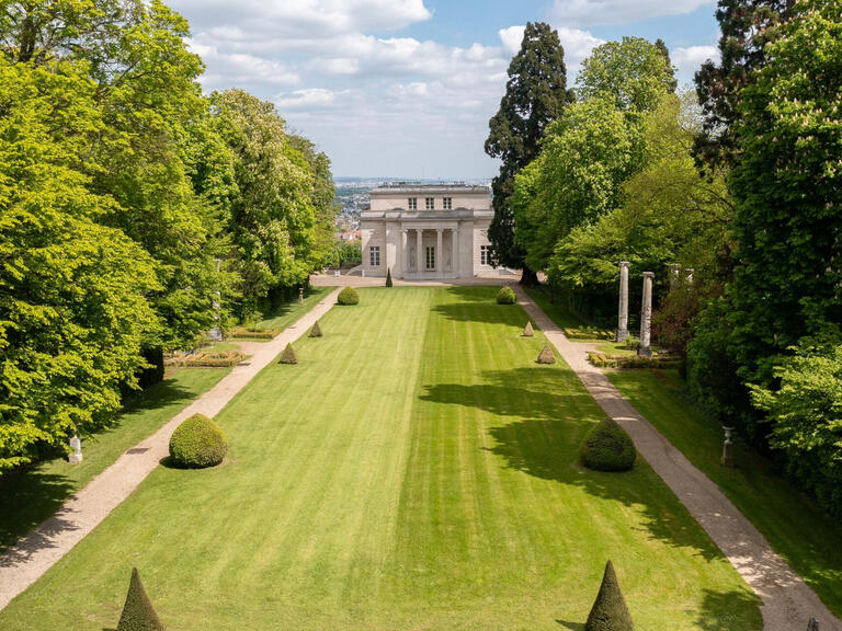 Château Louveciennes - 6 chambres - 1200m²