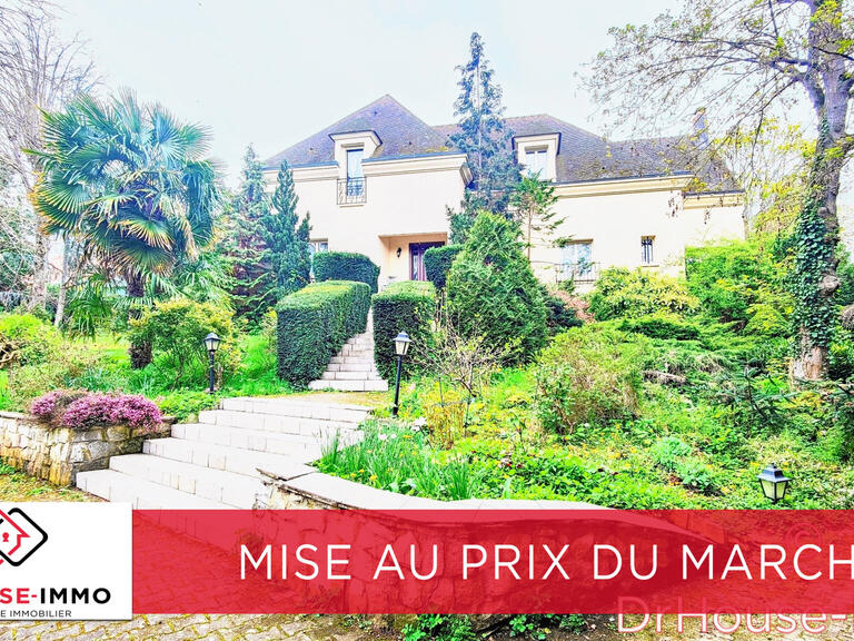 Villa Louveciennes - 5 chambres - 600m²