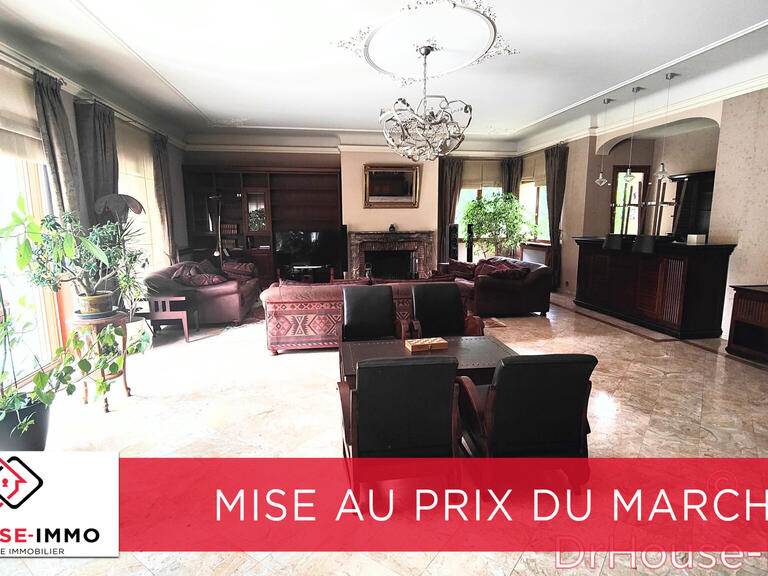 Villa Louveciennes - 5 chambres - 600m²