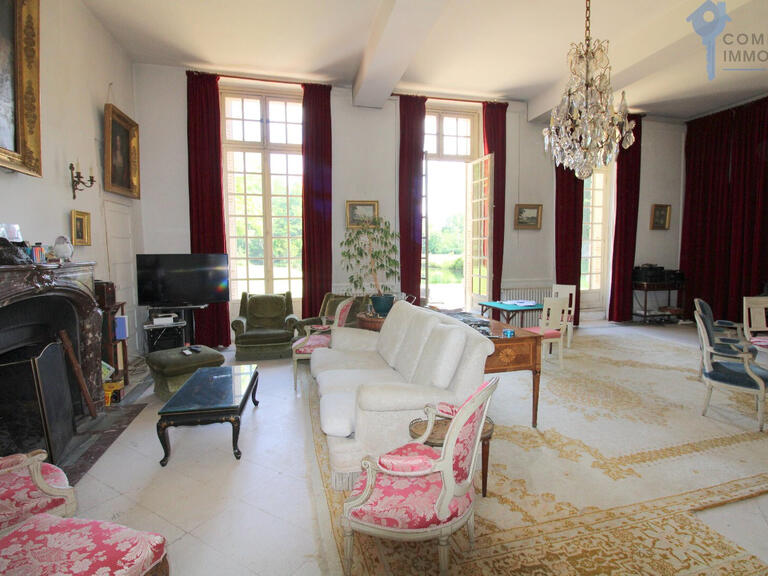 Maison Louviers - 1900m²