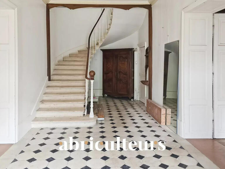 House Lugny - 8 bedrooms - 510m²