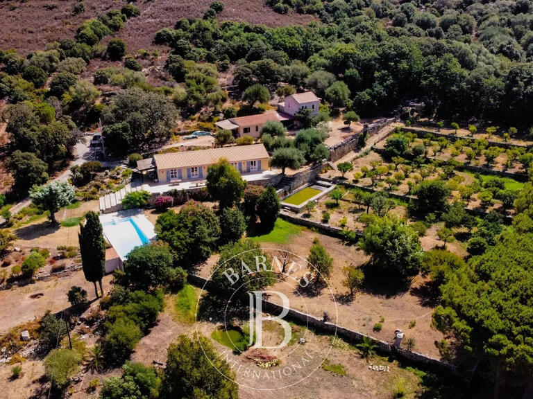 Villa Lumio - 6 bedrooms - 255m²