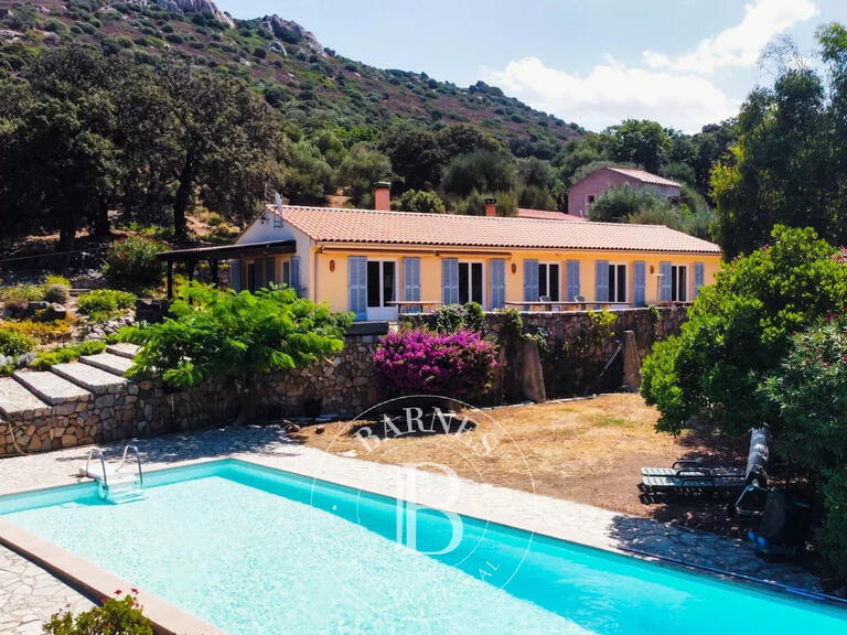 Villa Lumio - 6 bedrooms - 255m²