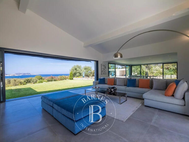 Villa Lumio - 6 bedrooms - 450m²