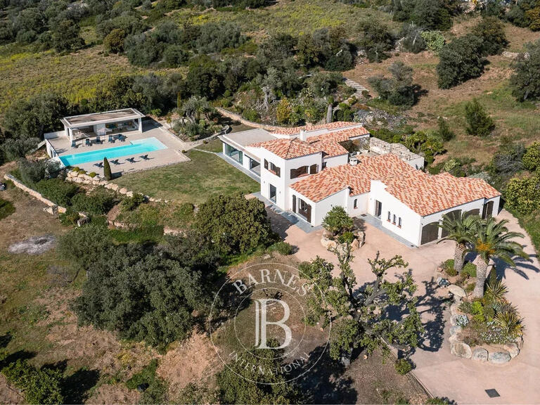 Villa Lumio - 6 bedrooms - 450m²