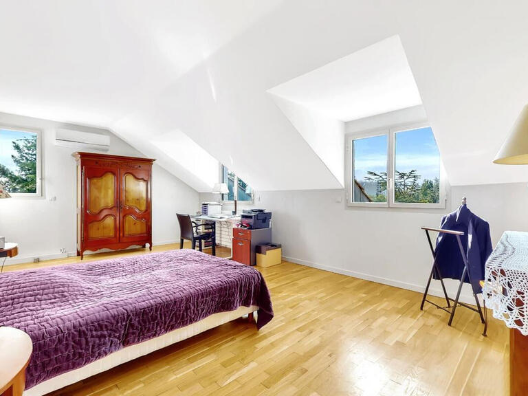 Sale Apartment Lyon 4e - 3 bedrooms