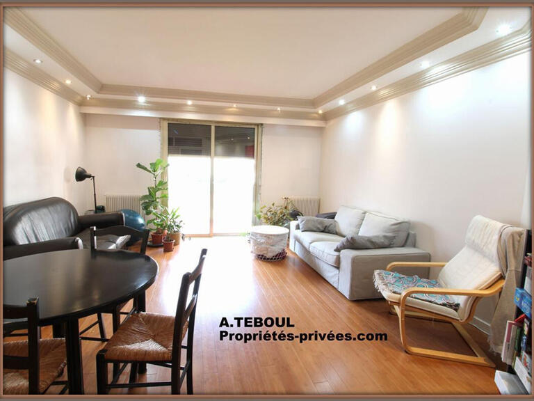 Sale Apartment Lyon 6e - 3 bedrooms