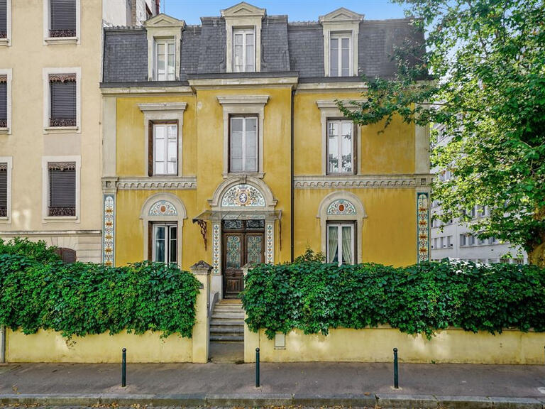 Vente Hôtel particulier Lyon 6e - 7 chambres