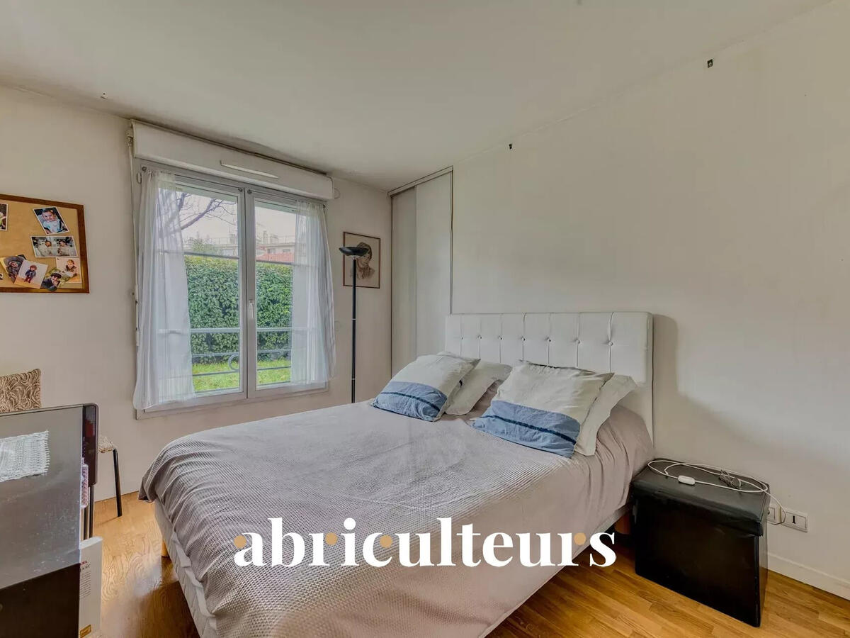 Apartment Maisons-Alfort