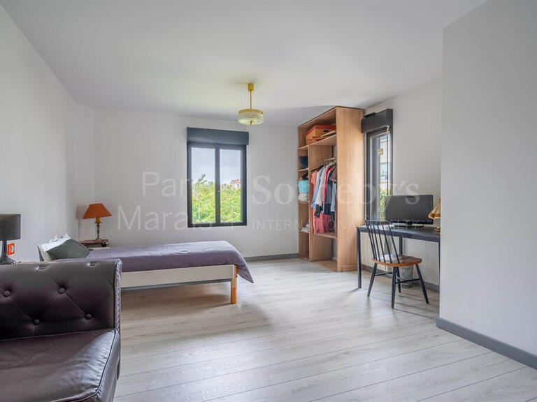 Maison Maisons-Alfort - 4 chambres - 181m²