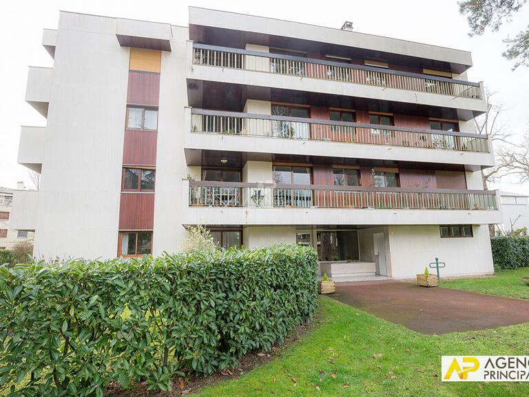 Apartment Maisons-Laffitte - 3 bedrooms - 117m²