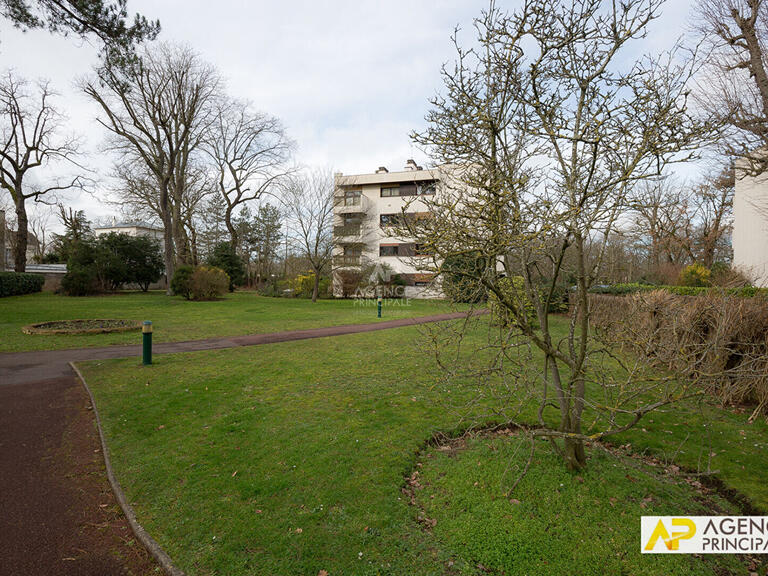 Apartment Maisons-Laffitte - 3 bedrooms - 117m²