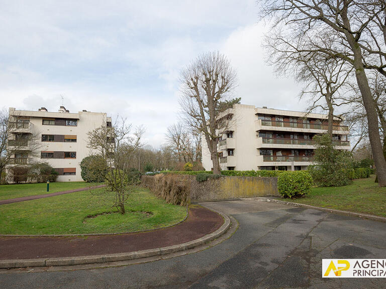 Apartment Maisons-Laffitte - 3 bedrooms - 117m²