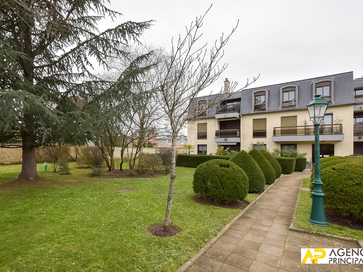 Apartment Maisons-Laffitte