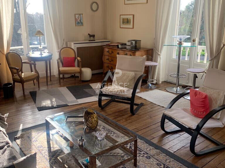 Apartment Maisons-Laffitte