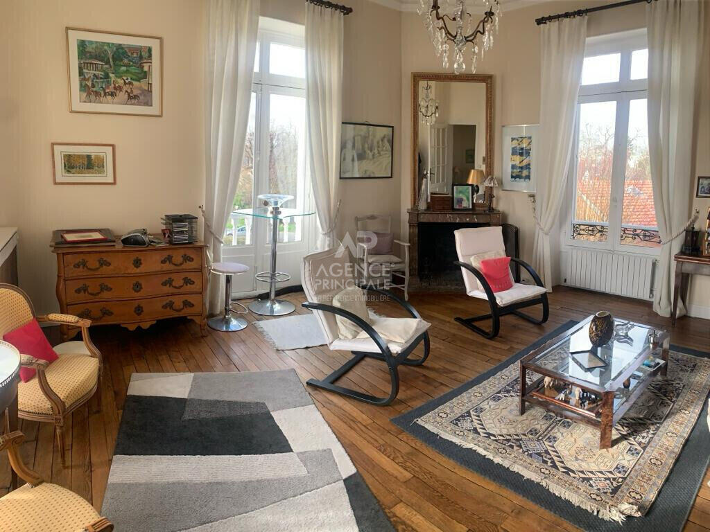 Apartment Maisons-Laffitte