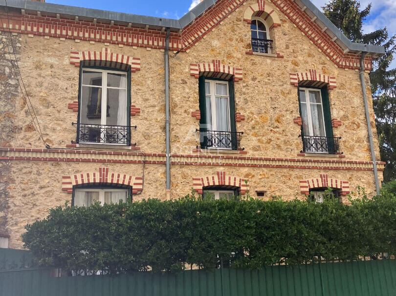 House Maisons-Laffitte