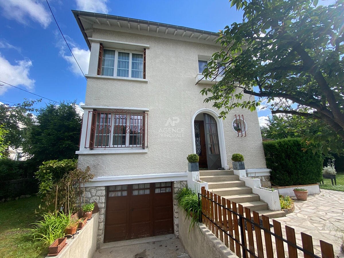 House Maisons-Laffitte