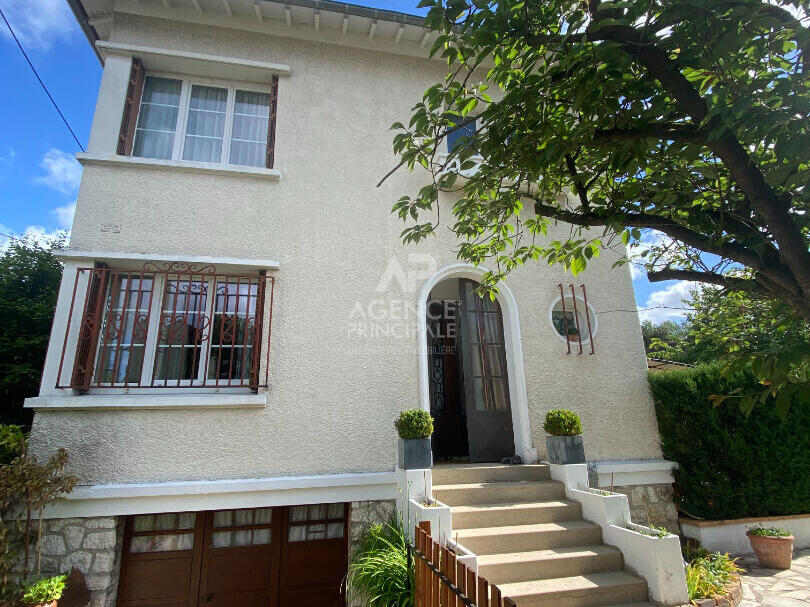 House Maisons-Laffitte