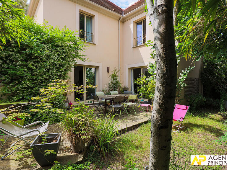 House Maisons-Laffitte - 4 bedrooms - 138m²